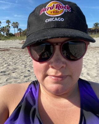 bc49f8a3-6813-4b7a-9ad1-76f660c1f23a-320x400