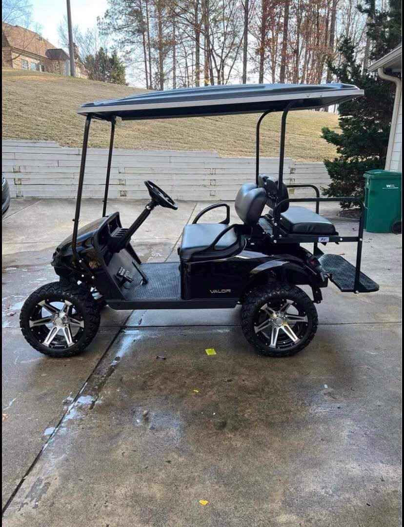 2021 EZGO Valor 48V TXT Golf Cart - Image 4